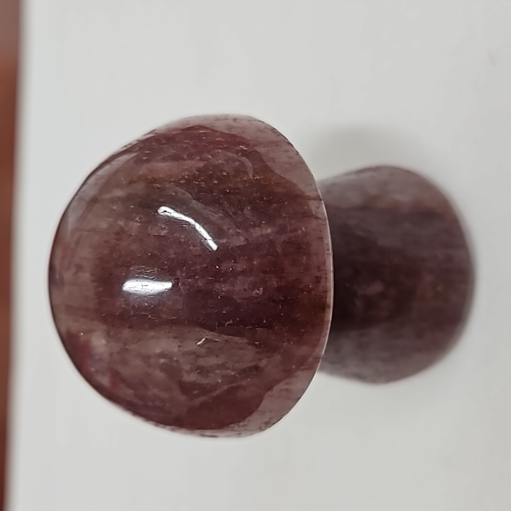 Strawberry quartz mushroom